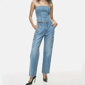 Aritzia Denim Forum The 90s Edie Lo-Rise Cargo Jeans Light Wash Organic Cotton
